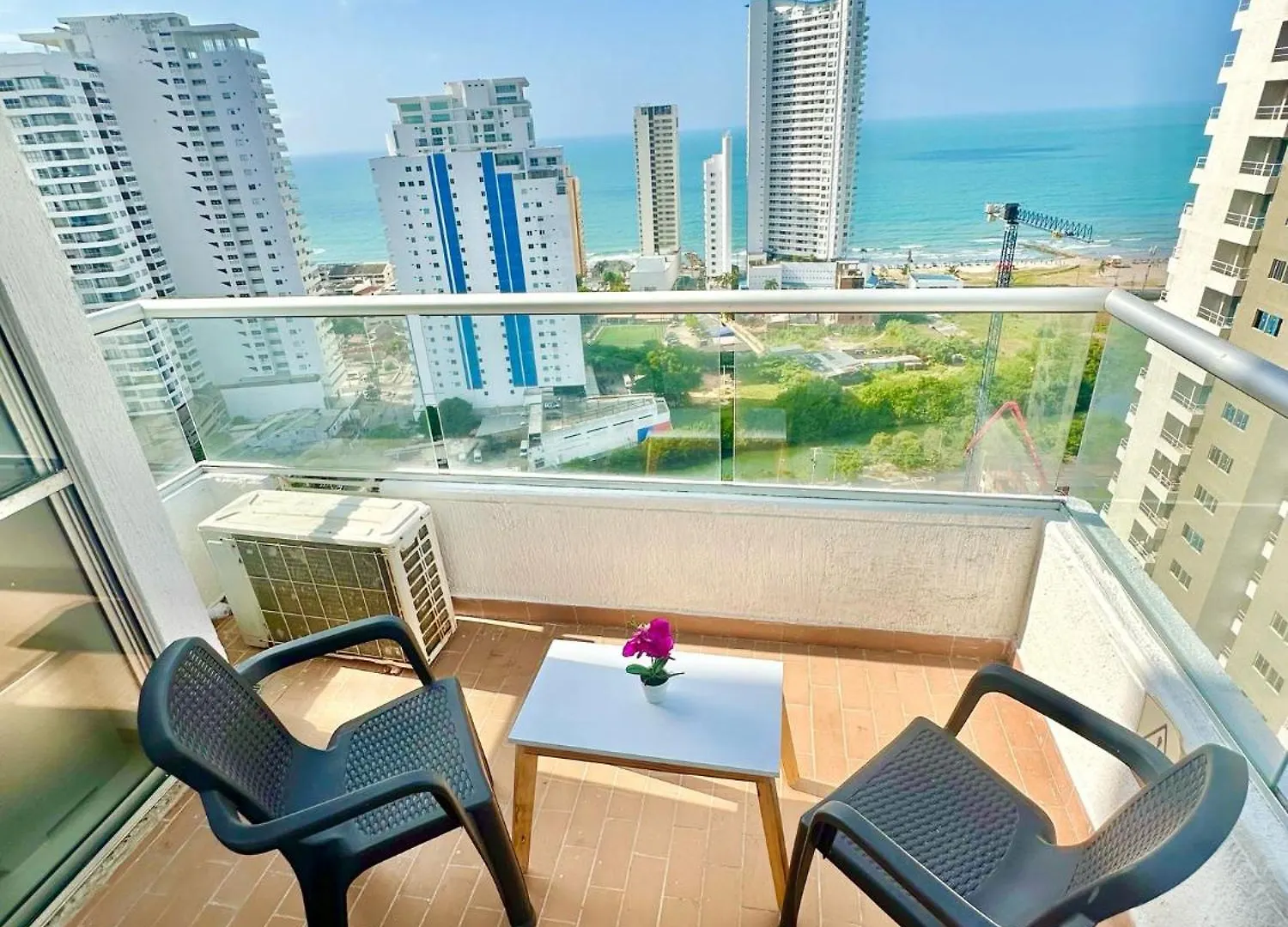 3Br 2Balconies Sea View Pool Near The Airport And Beach Cartagena