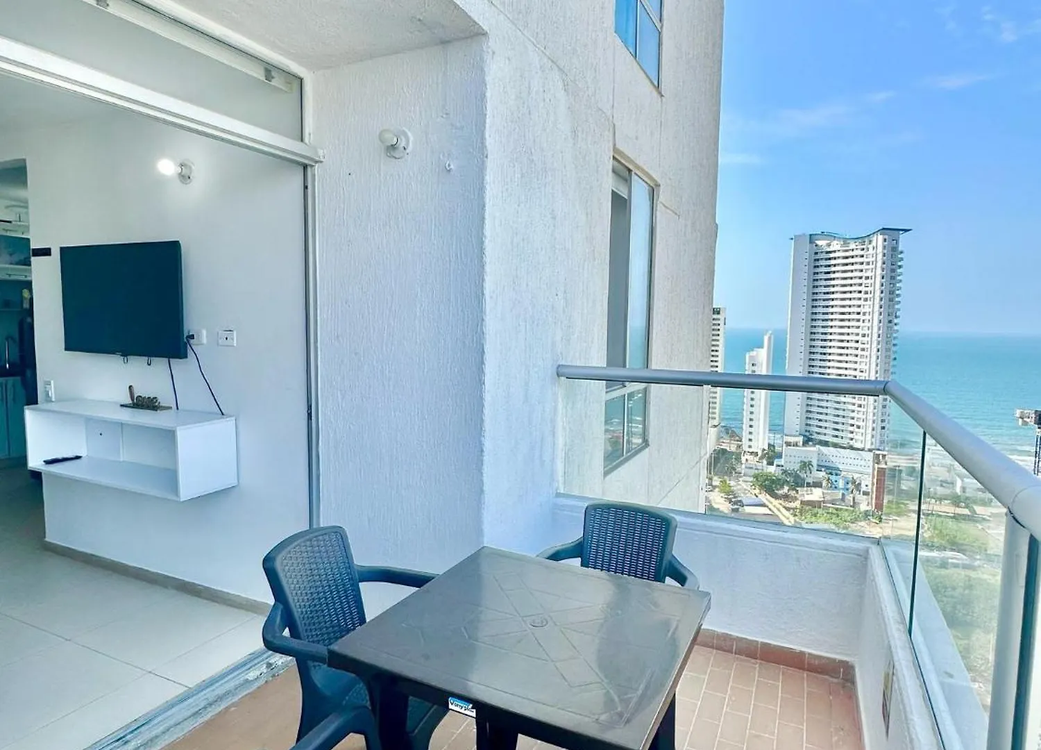 3Br 2Balconies Sea View Pool Near The Airport And Beach Cartagena